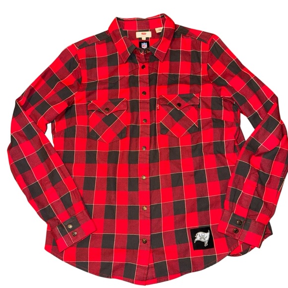 Levi's NFL Tampa Bay Buccaneers Men’s Snap Button Flannel Shirt Sz Large - Picture 1 of 7